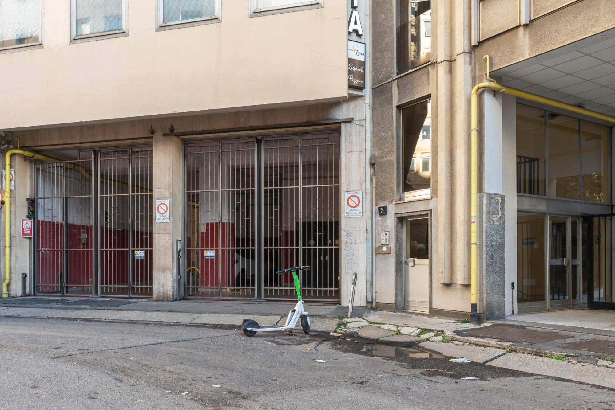Centrale Flexyrent - Steps From Train Station Mailand Exterior foto